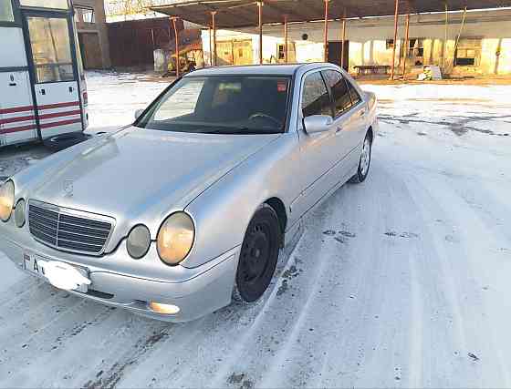 Мерседес 210 в хорошей комплектации можно на обмен пишите 77751188 Тирасполь