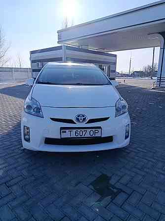 Приус гибрид метан в отличном состоянии на обмен пишите 77751188 Тирасполь