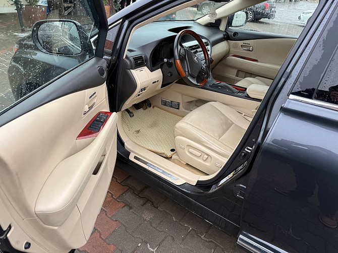 Лексус рх в отличном состоянии на обмен пишите ватсап телеграм 77751188 Tiraspol - fotografie 5