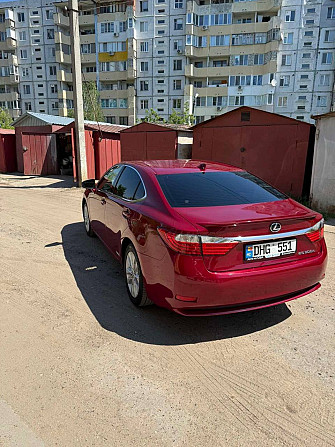 Шикарный лексус ес гибрид пишите по телефону 77751188 Tiraspol - fotografie 5