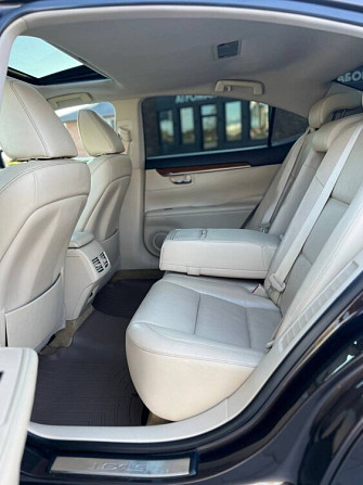 Красивый лексус ес очень комфортный можно на обмен пишите 77751188 Tiraspol - fotografie 6