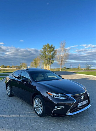 Красивый лексус ес очень комфортный можно на обмен пишите 77751188 Tiraspol - fotografie 3