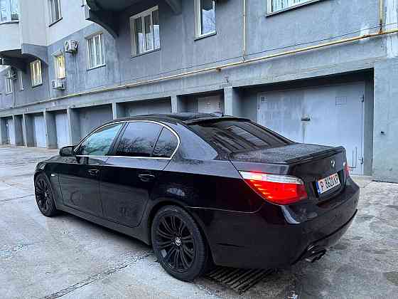 БМВ е60 максимальная комплектация на обмен пишите 77751188 Тирасполь