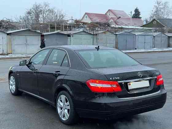 Мерседес в отличном состоянии можно на обмен пишите 77751188 Тирасполь