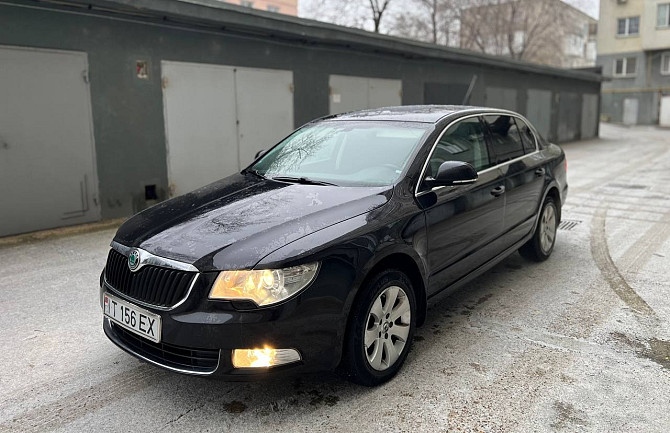 Шикарная шкода суперб можно на обмен пишите 77751188 Тирасполь - изображение 1