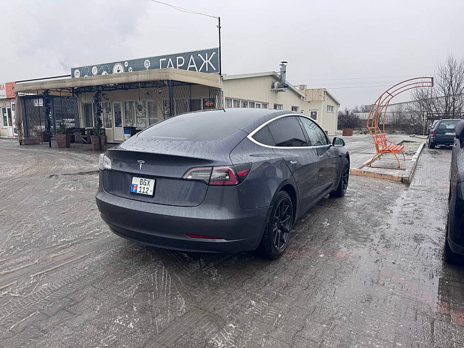 Тесла модел три можно на обмен пишите 77751188 Tiraspol - fotografie 2