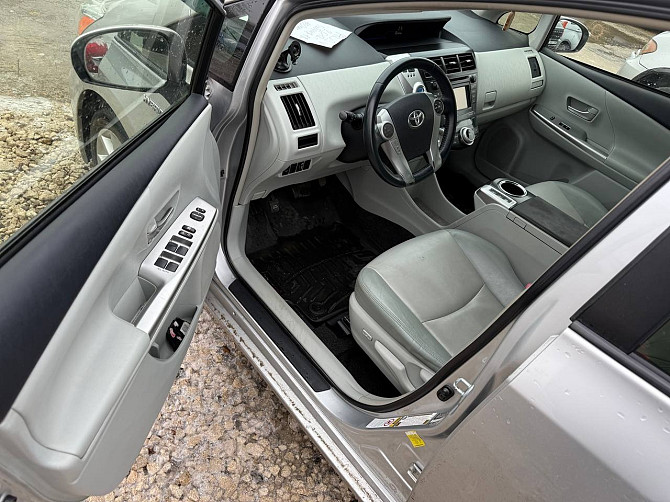 Экономичный приус можно на обмен пишите 77751188 ватс телегр Тирасполь - изображение 6