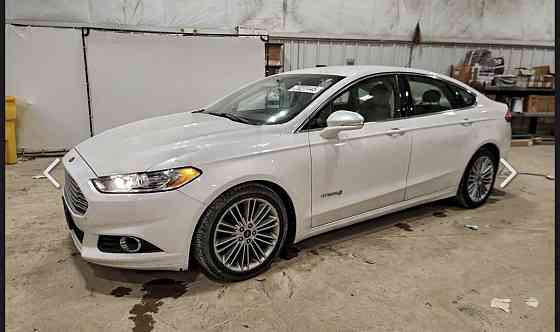 Форд фьюжн хорошая комплектация можно на обмен пишите 77751188 Тирасполь