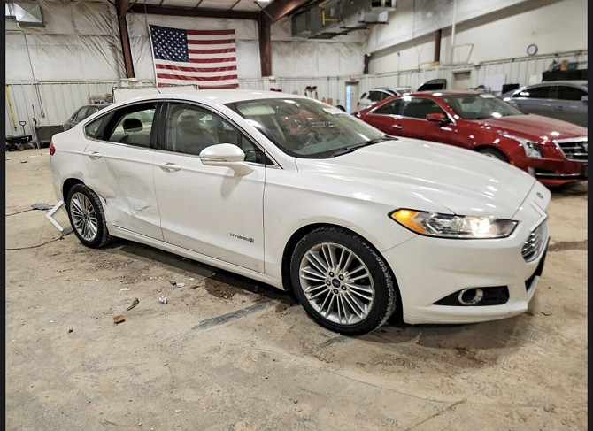 Форд фьюжн хорошая комплектация можно на обмен пишите 77751188 Тирасполь - изображение 3