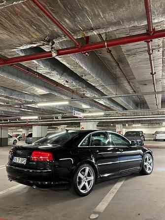 Ауди а8 максималка Тирасполь или на обмен 77751188 пишите Tiraspol