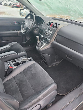 Максимальная комплектация или на обмен пишите по телефону 77751188 Tiraspol - fotografie 5