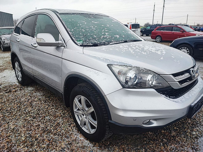 Максимальная комплектация или на обмен пишите по телефону 77751188 Tiraspol - fotografie 3