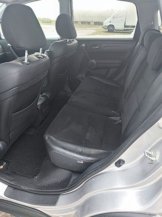 Максимальная комплектация или на обмен пишите по телефону 77751188 Tiraspol - fotografie 2