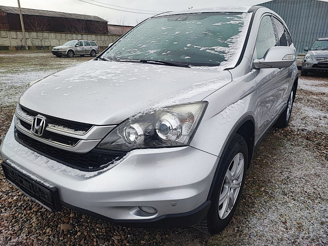 Максимальная комплектация или на обмен пишите по телефону 77751188 Tiraspol - fotografie 1