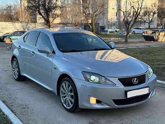 Классный лексус на автомате можно на обмен пишите 77751188 Тирасполь