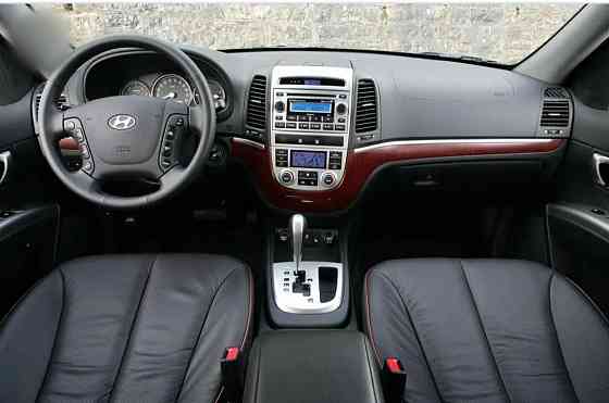 Хундай сантафе на автомате пишите на обмен 77751188 Тирасполь