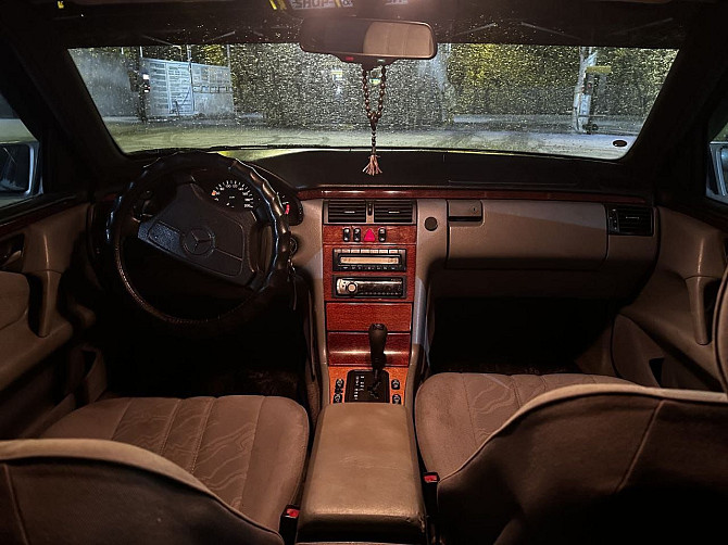 Мерседес на автомате обслужен или на обмен пишите 77751188 Тирасполь - изображение 5