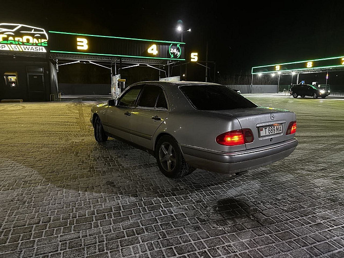 Мерседес на автомате обслужен или на обмен пишите 77751188 Тирасполь - изображение 2