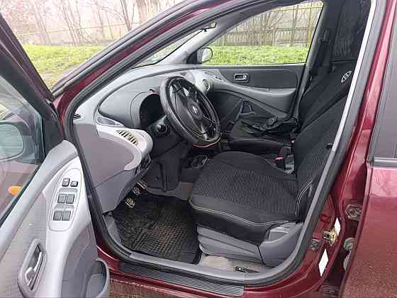 Нисан альмеро тино газ бензин или на обмен 77751188 пишите Тирасполь