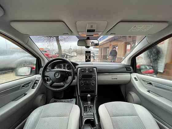 Мерсик на автомате газ метан или на обмен пишите 77751188 Тирасполь