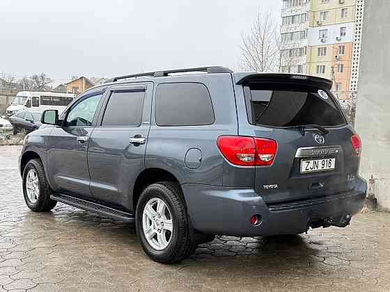 Шикарный кроссовер нейтральные номера пишите на обмен 77751188 Тирасполь