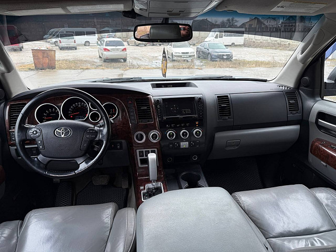 Шикарный кроссовер нейтральные номера пишите на обмен 77751188 Тирасполь - изображение 2