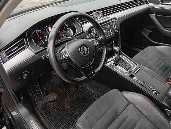 Шикарный пасат плагин гибрид пишите на обмен 77751188 Тирасполь