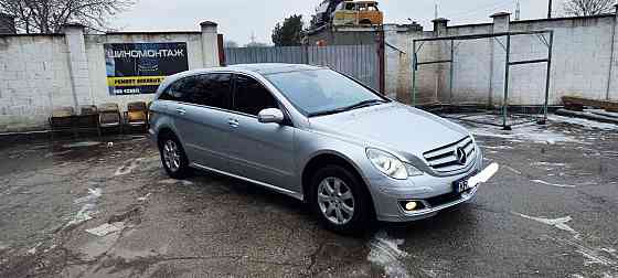 Шикарный минивен 7 мест полный привод пишите на обмен 77751188 Тирасполь