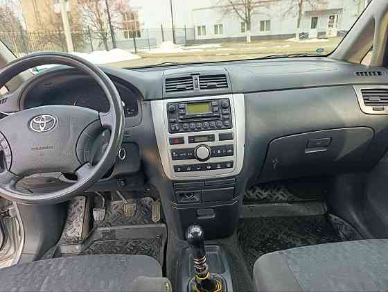 Авенсис версо 7 мест на обмен пишите 77751188 Тирасполь