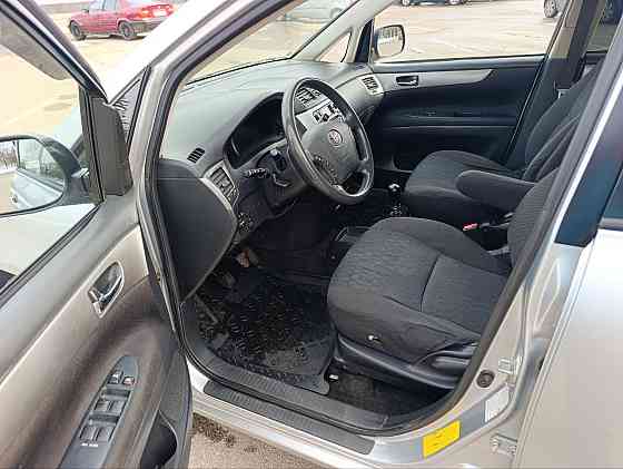 Авенсис версо 7 мест на обмен пишите 77751188 Тирасполь