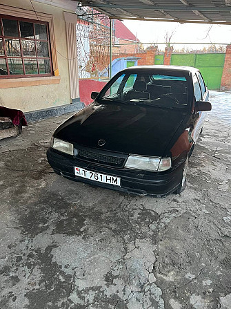 Опель вектра на полном ходу пишите 77751188 Тирасполь - изображение 1