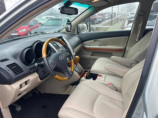 Лексус рх полный привод обмен пишите 77751188 Тирасполь - изображение 4