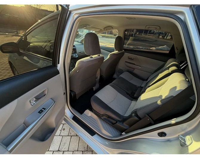 Шикарный приус продажа обмен пишите 77751188 Тирасполь - изображение 5