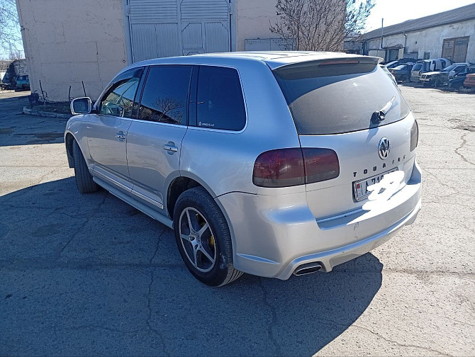 Туарег полный привод на автомате пишите 77751188 Тирасполь - изображение 2