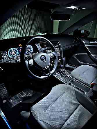 Volkswagen e-Golf (куплен у офиц.дилера Германии Тирасполь