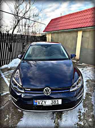 Volkswagen e-Golf (куплен у офиц.дилера Германии Тирасполь