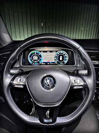 Volkswagen e-Golf (куплен у офиц.дилера Германии Тирасполь - изображение 7