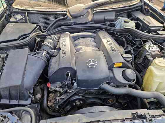 Мерседес на полном ходу на автомате пишите 77751188 Тирасполь