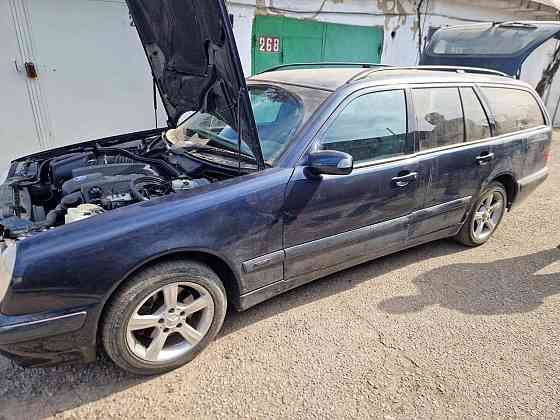 Мерседес на полном ходу на автомате пишите 77751188 Тирасполь