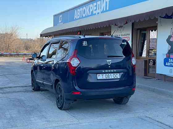 Дача логан 7 мест газ метан пишите 77751188 Тирасполь