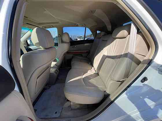 Лексус рх полный привод обслужен пишите по номеру 77751188 Тирасполь