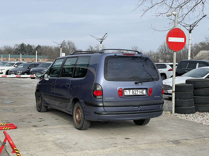Надежный минивен 7 мест пишите по номеру Тирасполь - изображение 3