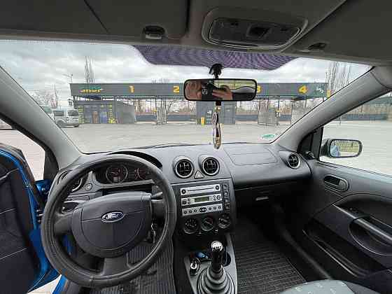 Экономичный авто хорошая комплектация 77751188 пишите Тирасполь