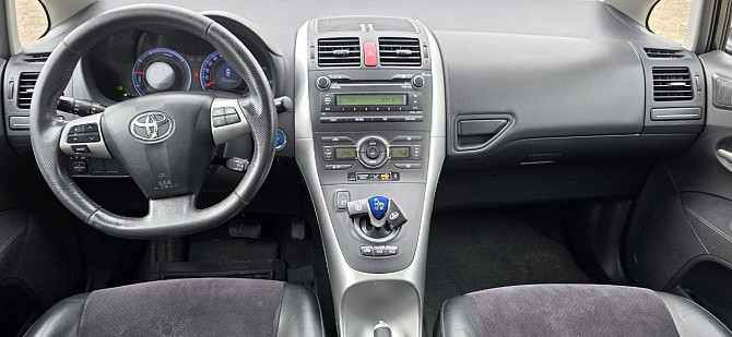 Аурис гибрид растаможена пишите по номеру 77751188 Tiraspol - fotografie 4