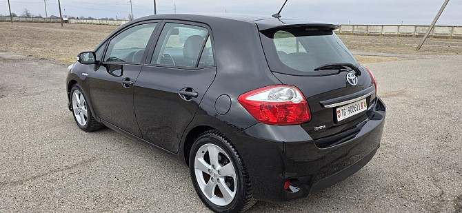 Аурис гибрид растаможена пишите по номеру 77751188 Tiraspol - fotografie 2