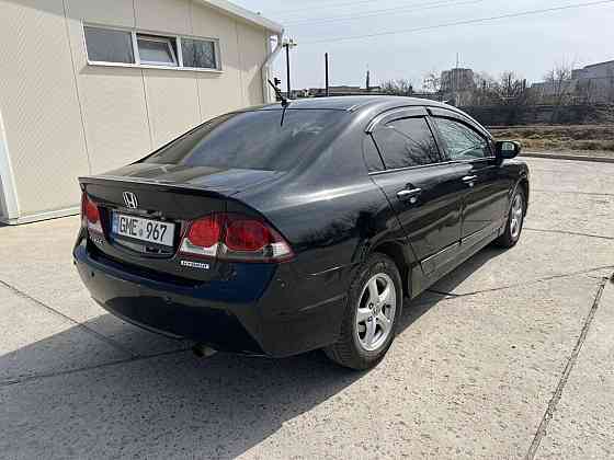 Хонда сивик гибрид на автомате пишите 77751188 Тирасполь