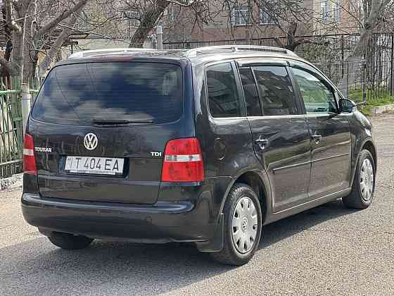 Экономичный минивен пишите по номеру 77751188 Тирасполь