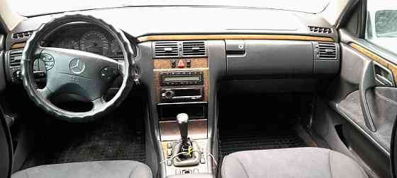 Мерседес 210 диз мех пишите на обмен 77751188 Тирасполь