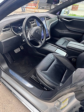 Шикарная тесла Тирасполь пишите на обмен 77751188 Tiraspol - fotografie 2