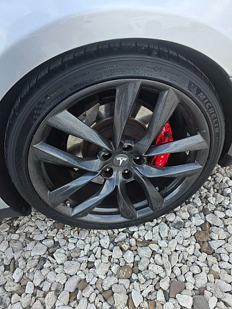 Шикарная тесла Тирасполь пишите на обмен 77751188 Tiraspol - fotografie 4